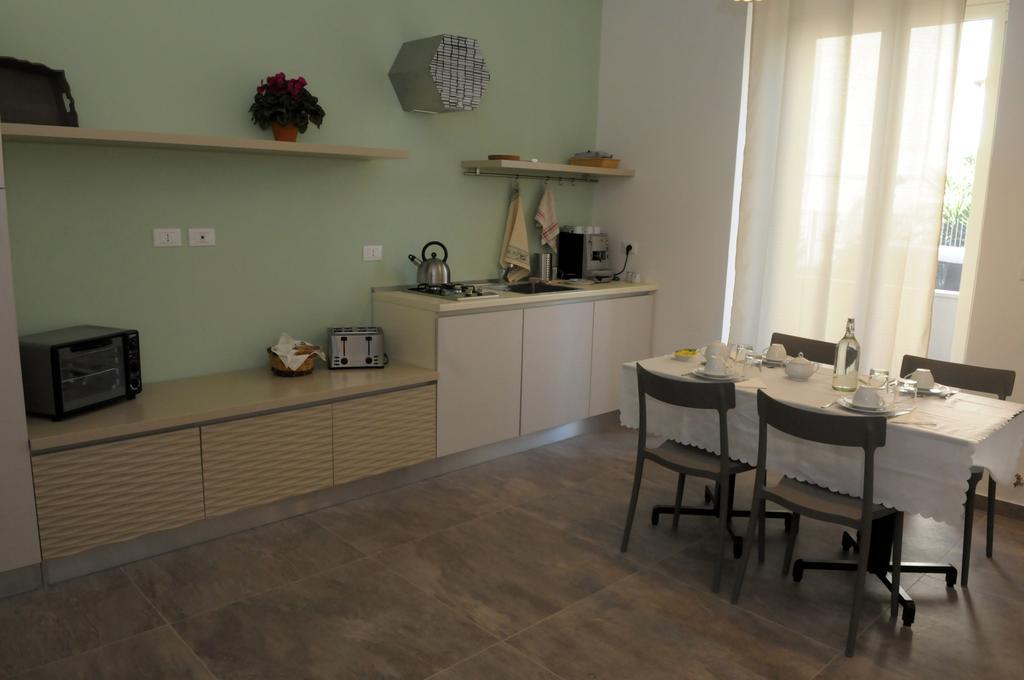 Della Torre Rooms Lecce Exterior foto