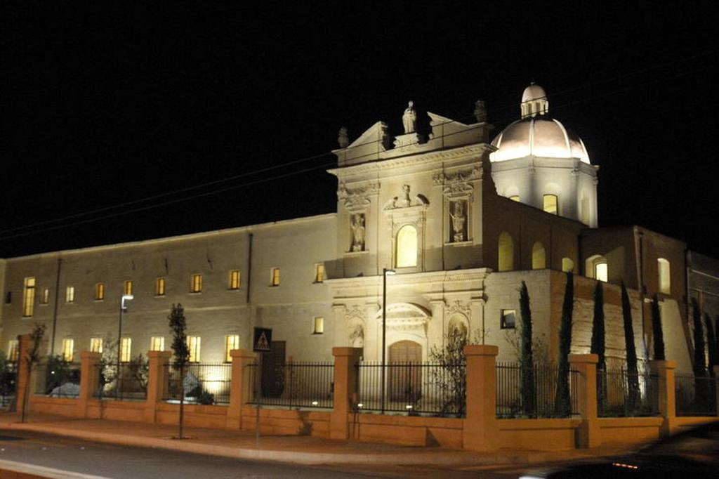 Della Torre Rooms Lecce Exterior foto